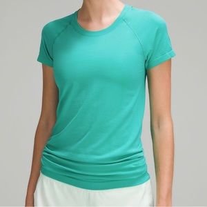 Swifty Tech Short Sleeve Shirt 2.0 Women’s Size 6 Teal